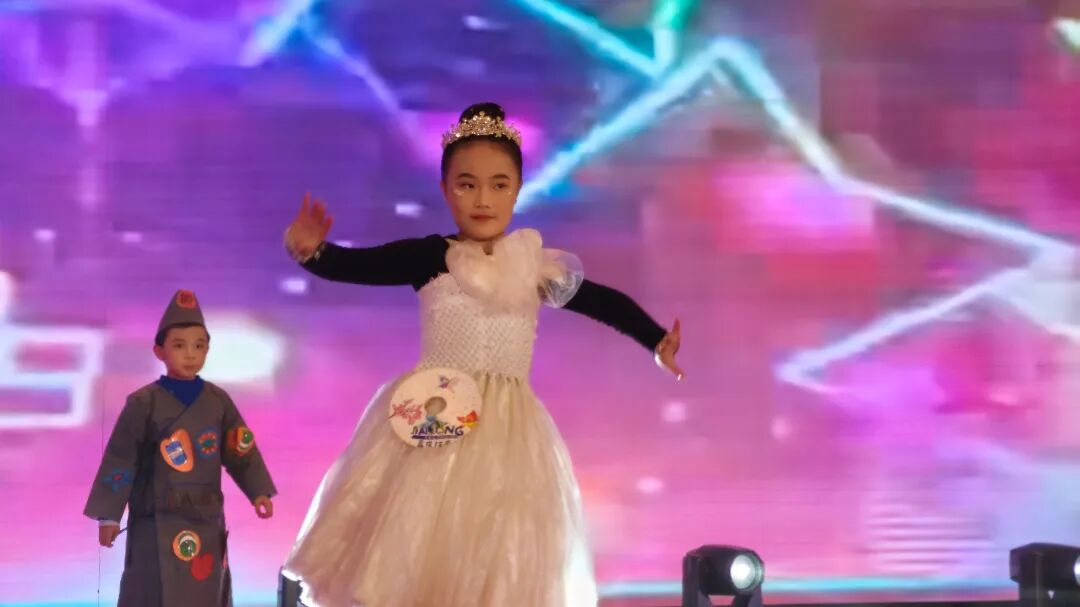 尊龙抖圈官网手艺2025年终总结暨年会